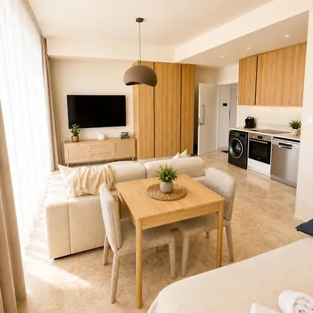 Avalon Gardens B201 - Designer Appartement Paphos