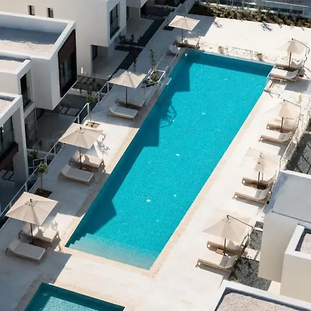 Avalon Gardens B201 - Designer *